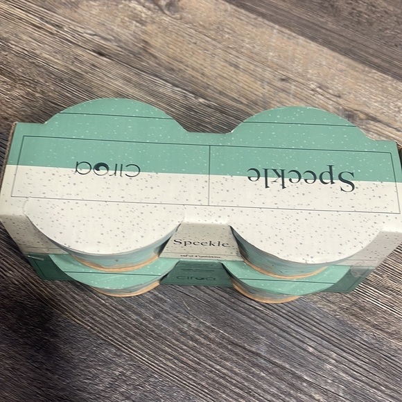 4 Speckle unique design light blue bowls - Picture 9 of 11